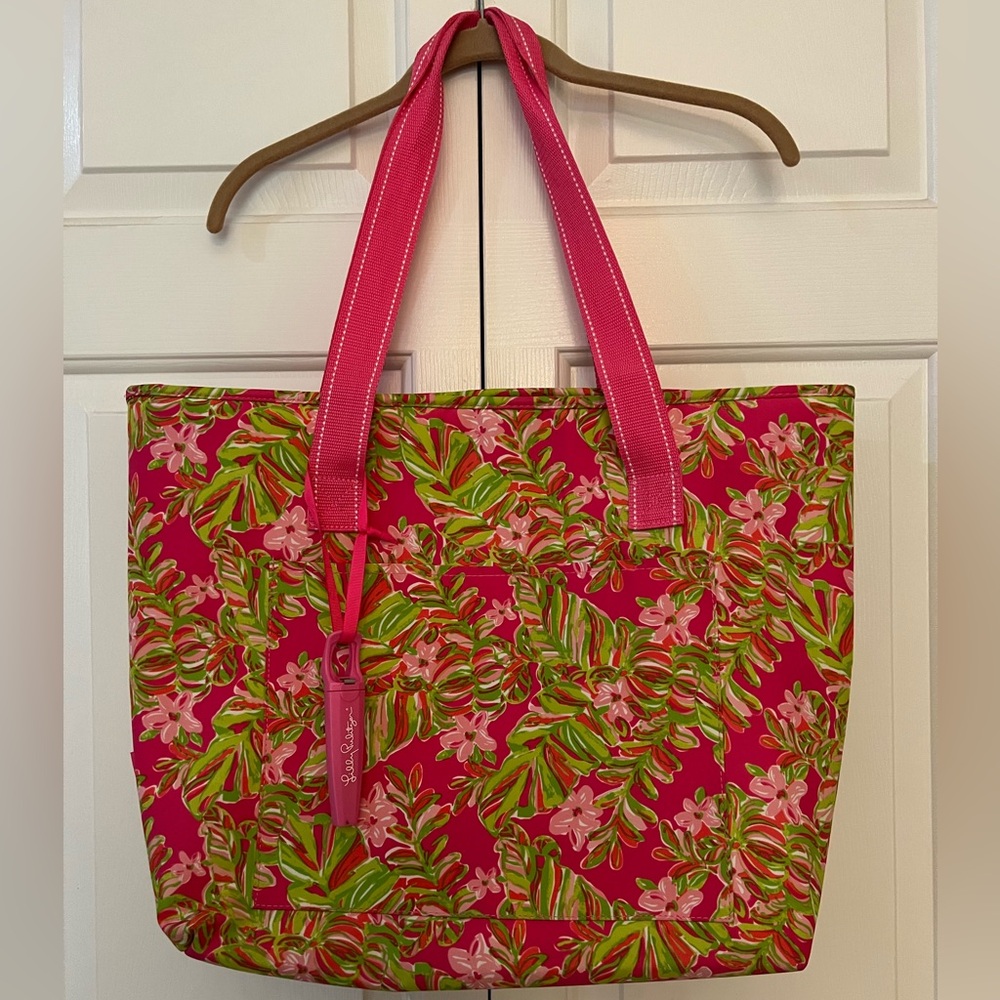 Lilly Pulitzer Pink & Green Floral Insulated Cooler Tote Bag NWOT